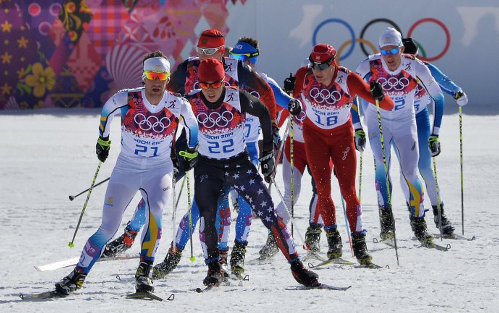 Три лыжных спортсмена. Легков Вылегжанин Черноусов.